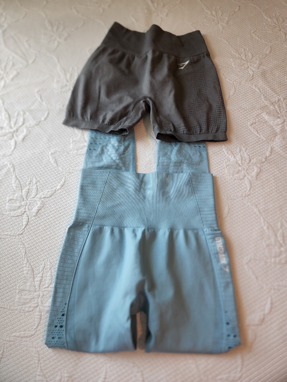 Gym Shorts and High-Waist Biker Set - Black and Light Blue